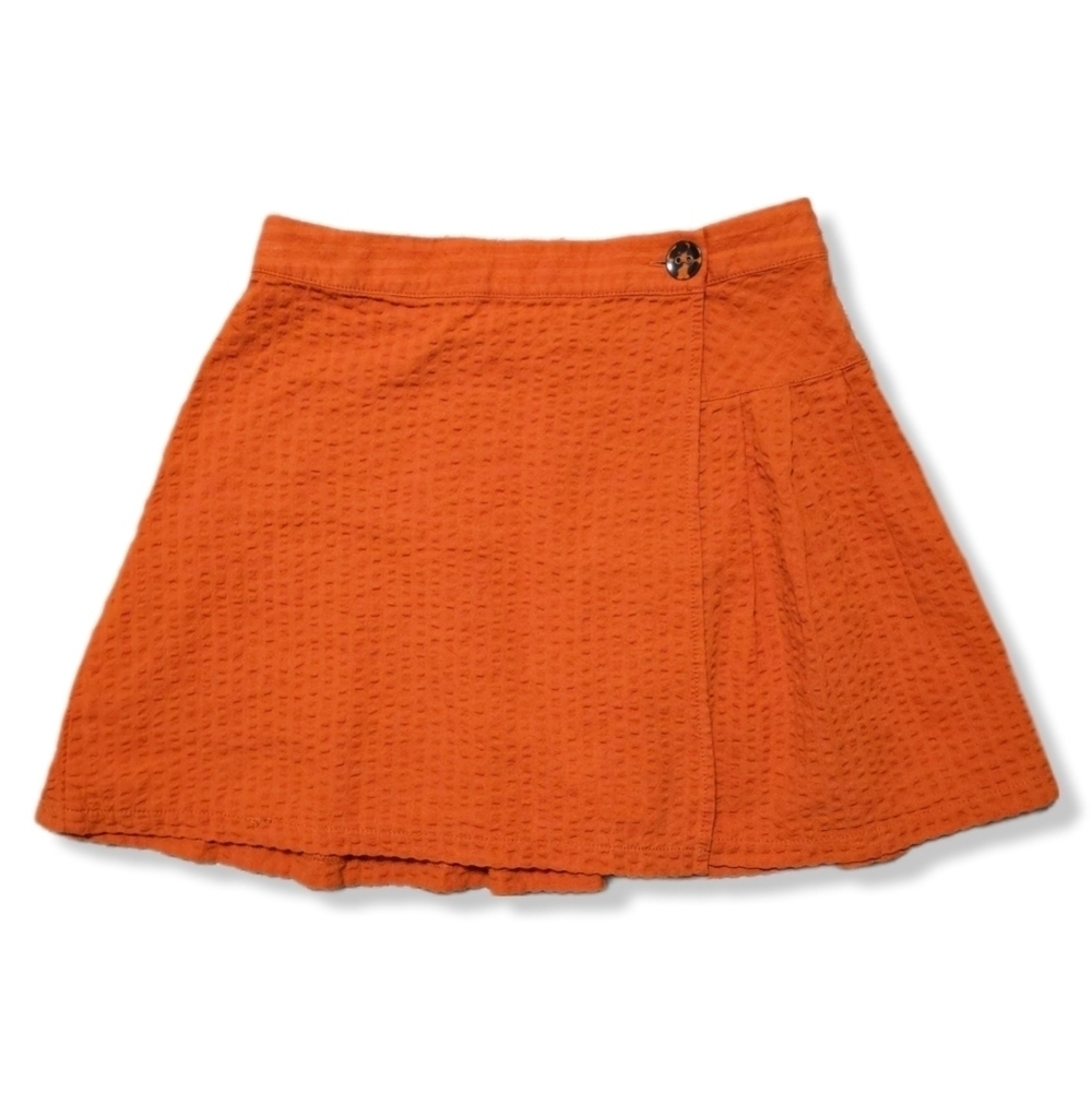 URBAN OUTFITTERS Orange Seersucker Wrap Pleated Mini Skirt – Coastal Preppy